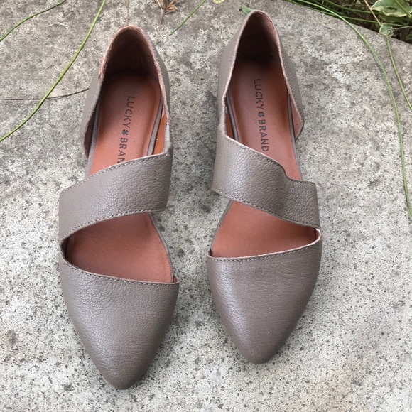 Lucky Brand Shoes - NWOT Lucky Brand 6.5 Leather Flats